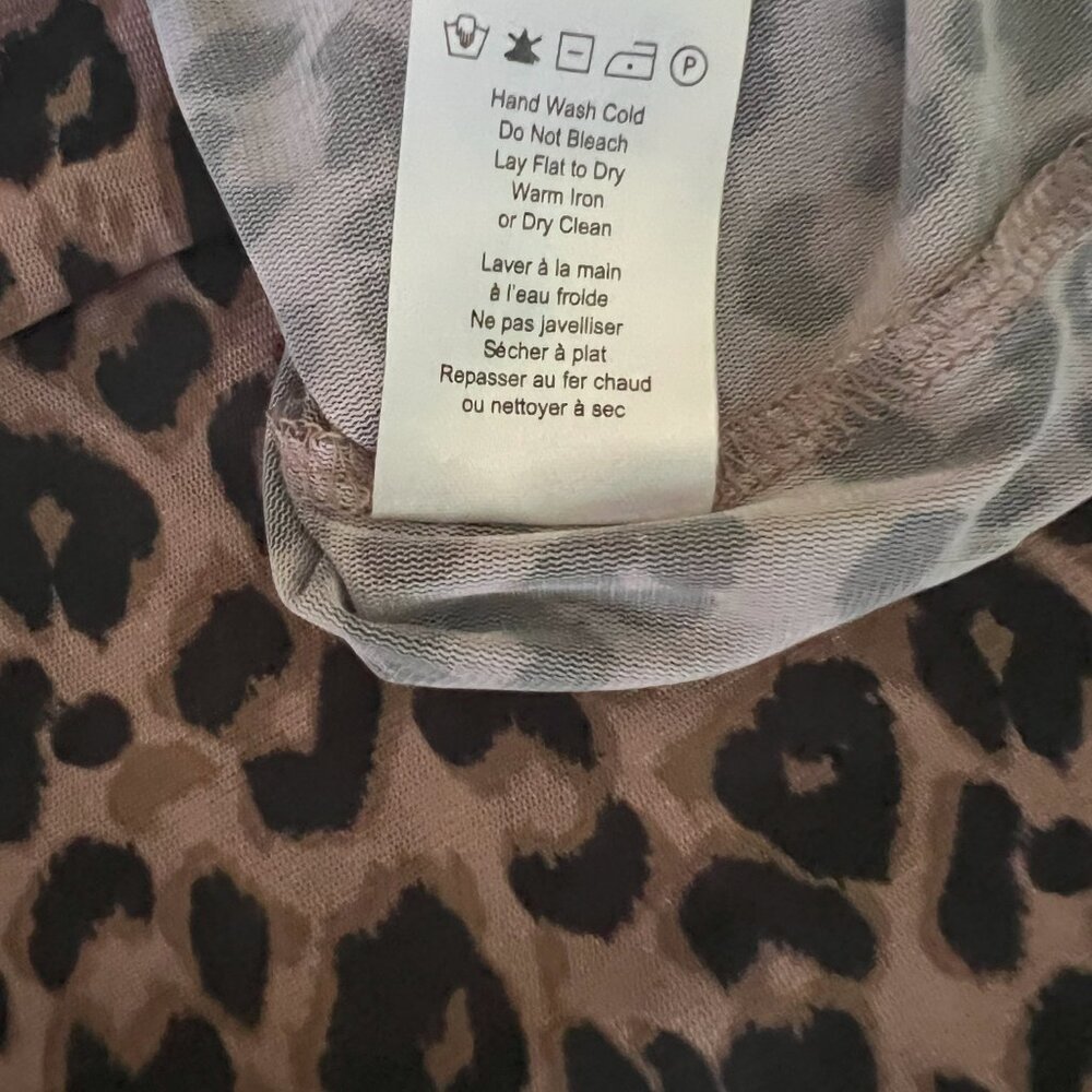 Sheer Cheetah Mock Turtleneck Top Size XS - Picture 2 of 3